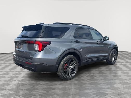 Carbonized Gray 2025 Ford Explorer ST-Line