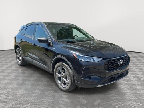 Agate Black 2026 Ford Escape ST-Line