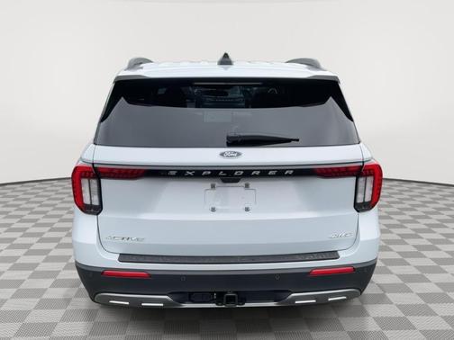Space Gray 2026 Ford Explorer Active
