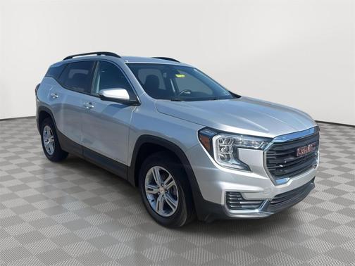 Quicksilver Metallic 2022 GMC Terrain SLE