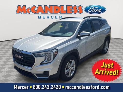 Quicksilver Metallic 2022 GMC Terrain SLE