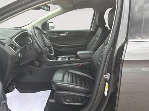 Magnetic Metallic 2020 Ford Edge SEL
