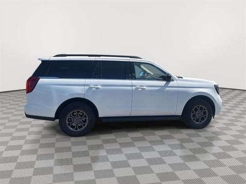 Oxford White 2025 Ford Expedition Active