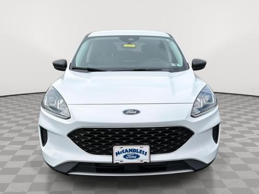 Oxford White 2022 Ford Escape SE