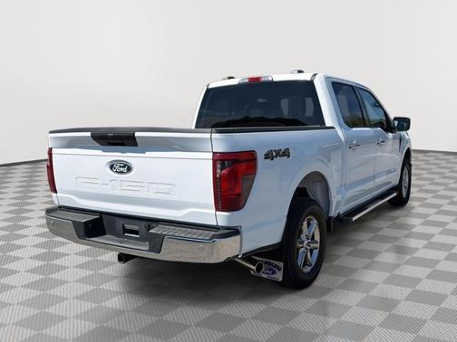 Oxford White 2025 Ford F-150 XLT
