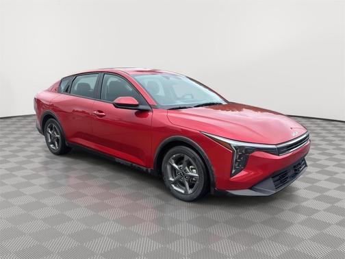 Currant Red 2025 Kia K4