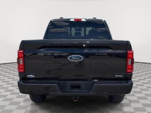 Agate Black 2022 Ford F-150 XLT
