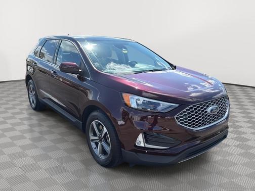 Burgundy Velvet Metallic Tinted Clearcoat 2024 Ford Edge SEL