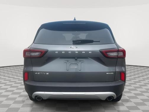 Carbonized Gray 2025 Ford Escape Active