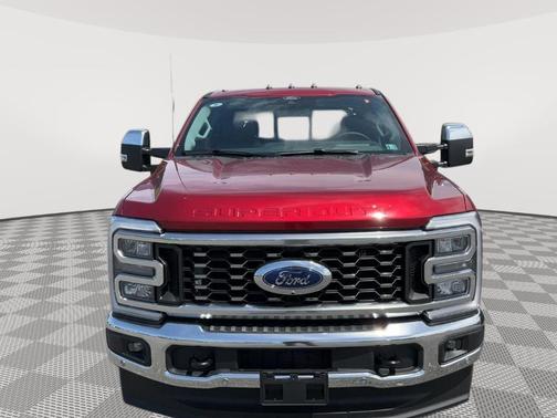 Ruby Red Metallic Tinted Clearcoat 2026 Ford F-350 Lariat Super Duty