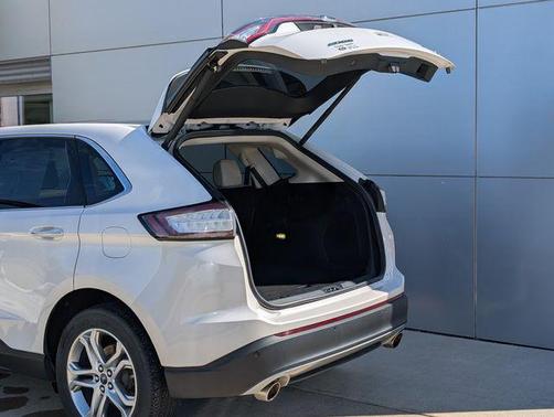 White Platinum Clearcoat Metallic 2015 Ford Edge Titanium