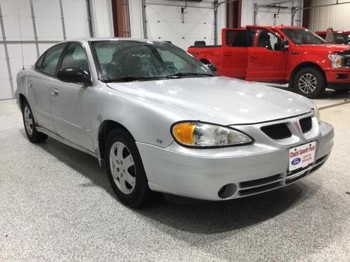 2004 Pontiac Grand Am SE1