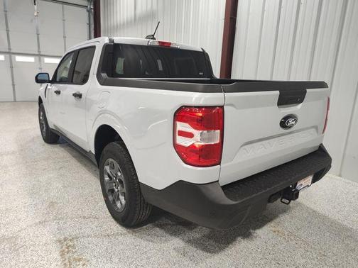 Space White Metallic 2026 Ford Maverick XLT