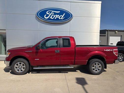 Ruby Red Metallic Tinted Clearcoat 2014 Ford F-150 XLT