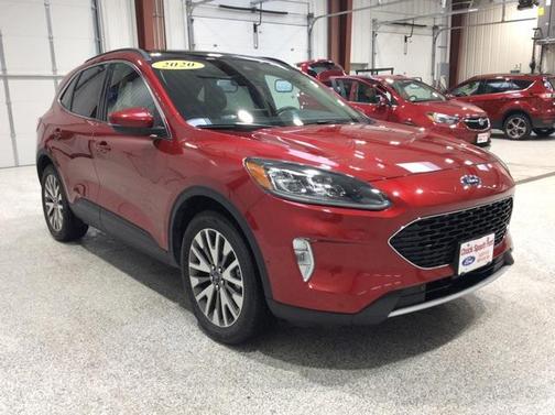 2020 Ford Escape Titanium