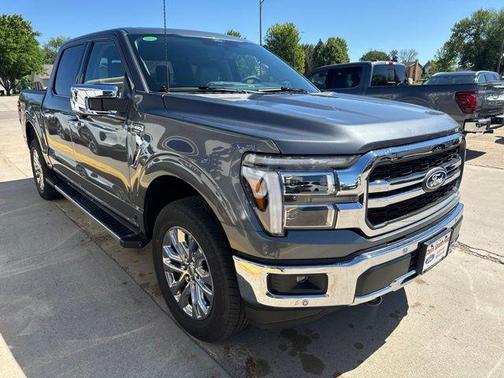 Carbonized Gray Metallic 2026 Ford F-150 Lariat
