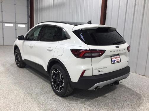 2026 Ford Escape Platinum