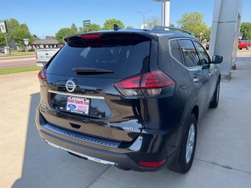 2018 Nissan Rogue S