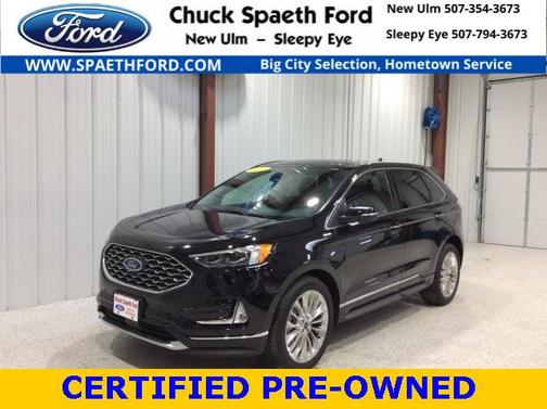 2022 Ford Edge Titanium