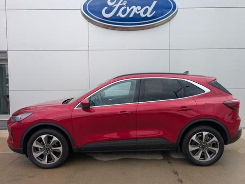 2023 Ford Escape Platinum