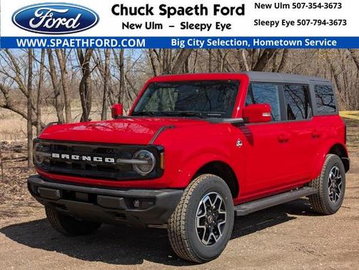 2024 Ford Bronco Outer Banks