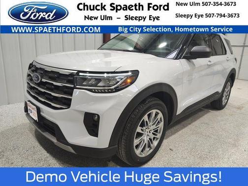 Space White Metallic 2026 Ford Explorer Active