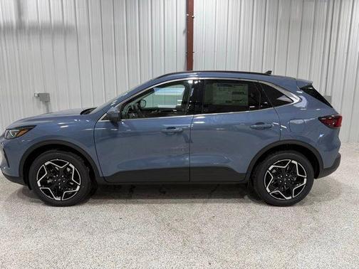 2026 Ford Escape Platinum