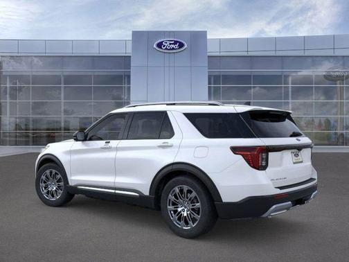 Star White Metallic Tri-Coat 2026 Ford Explorer Platinum