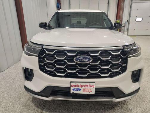 Star White Metallic Tri-Coat 2026 Ford Explorer Platinum