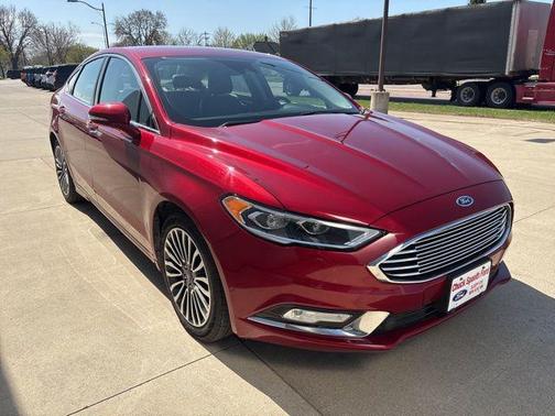 Ruby Red Metallic Tinted Clearcoat 2017 Ford Fusion SE