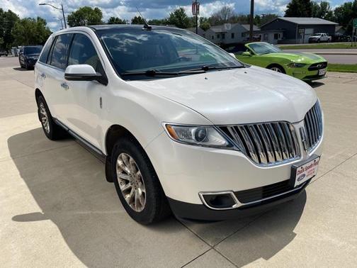 2012 Lincoln MKX Base