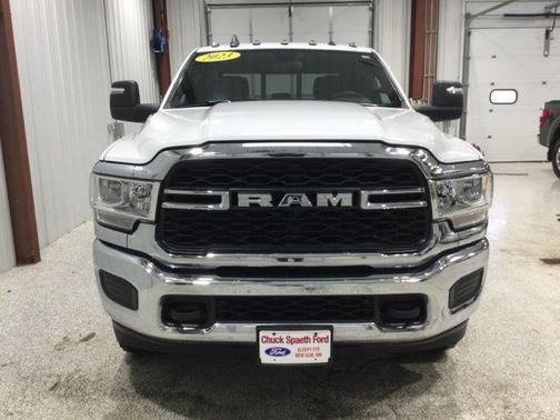 2023 RAM 2500 Tradesman Crew Cab 4x4 6'4' Box