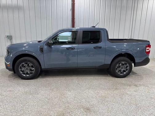Azure Gray Metallic Tri-Coat 2026 Ford Maverick XLT