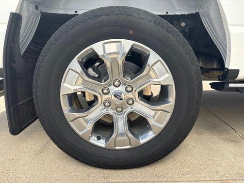 Star White Metallic Tri-Coat 2022 Ford F-150 Platinum