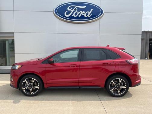2020 Ford Edge ST