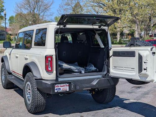 Wimbledon White 2026 Ford Bronco Outer Banks