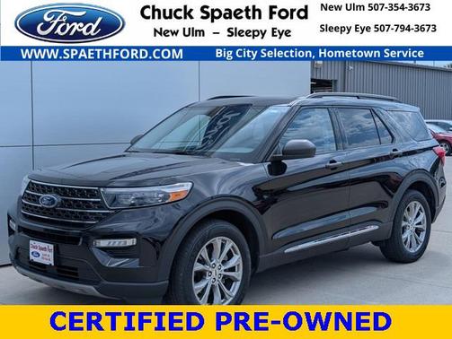 Agate Black Metallic 2022 Ford Explorer XLT