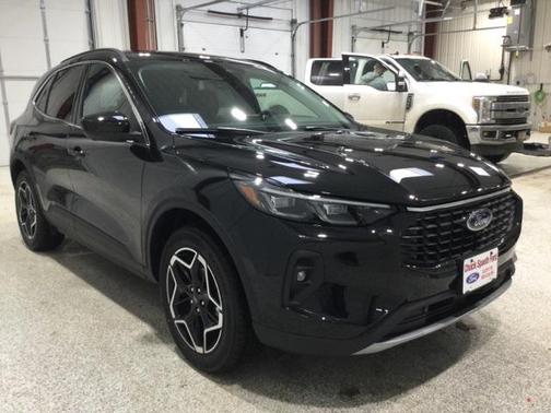 2026 Ford Escape Platinum