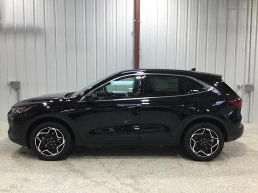 2026 Ford Escape Platinum