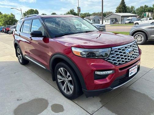 Rapid Red Metallic Tinted Clearcoat 2020 Ford Explorer Platinum