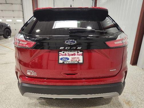 Rapid Red Metallic Tinted Clearcoat 2024 Ford Edge SEL
