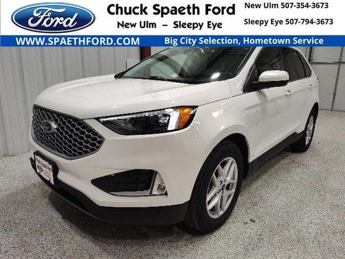 Star White Metallic Tri-Coat 2024 Ford Edge SEL