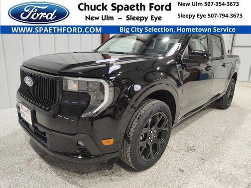 Shadow Black 2026 Ford Maverick Lobo Standard