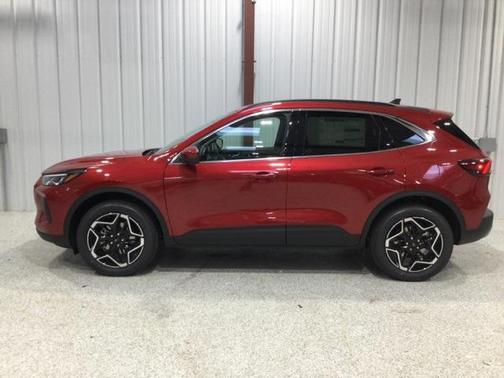 2026 Ford Escape Platinum