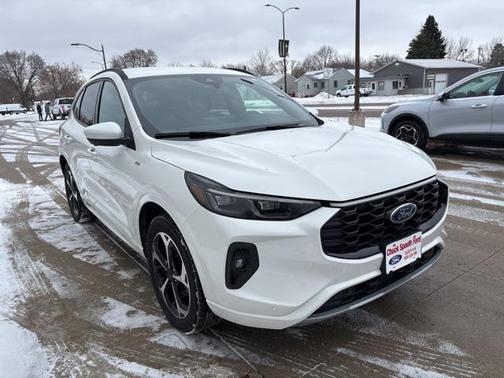 2024 Ford Escape ST-Line Elite