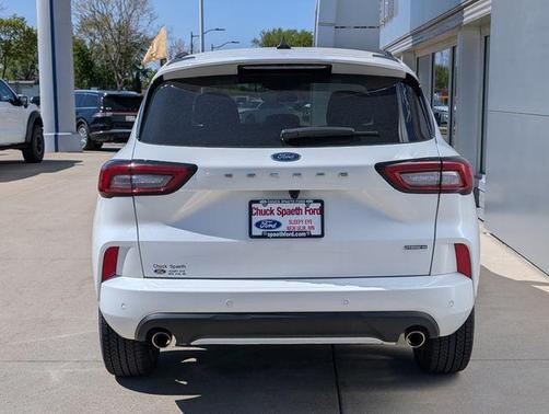 Star White Metallic Tri-Coat 2024 Ford Escape ST-Line Elite