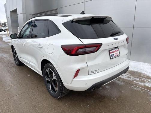 2024 Ford Escape ST-Line Elite