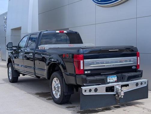 2022 Ford F-350 Platinum