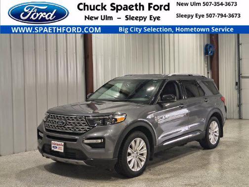 Carbonized Gray Metallic 2022 Ford Explorer Limited