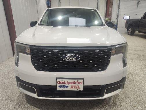 Oxford White 2025 Ford Maverick Lariat